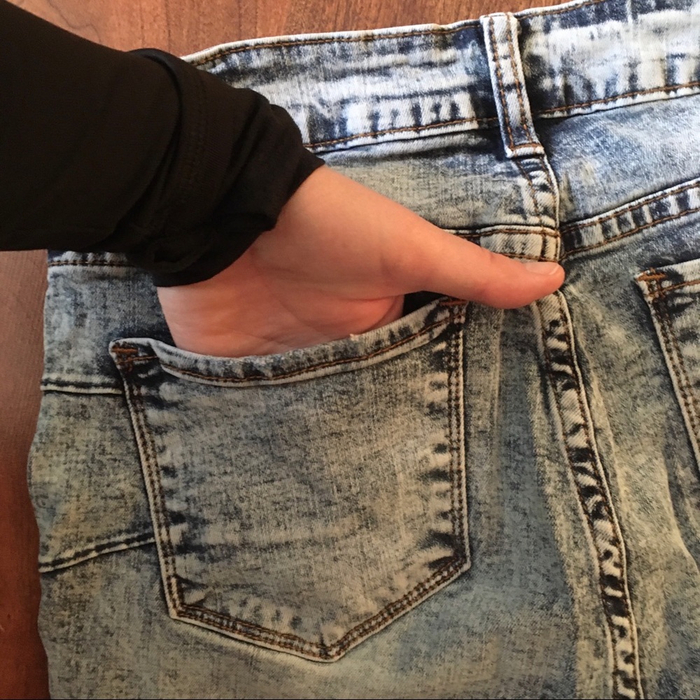Acid-Wash Button-Fly Jeans - Picture 5 of 7